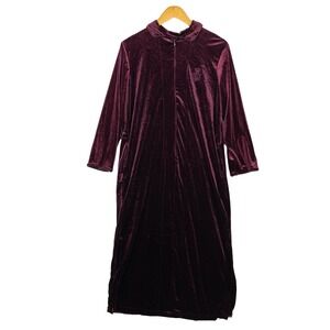 Lauren Ralph Lauren Vtg Housecoat Womens S Burgundy Velvet Embroidered Crest